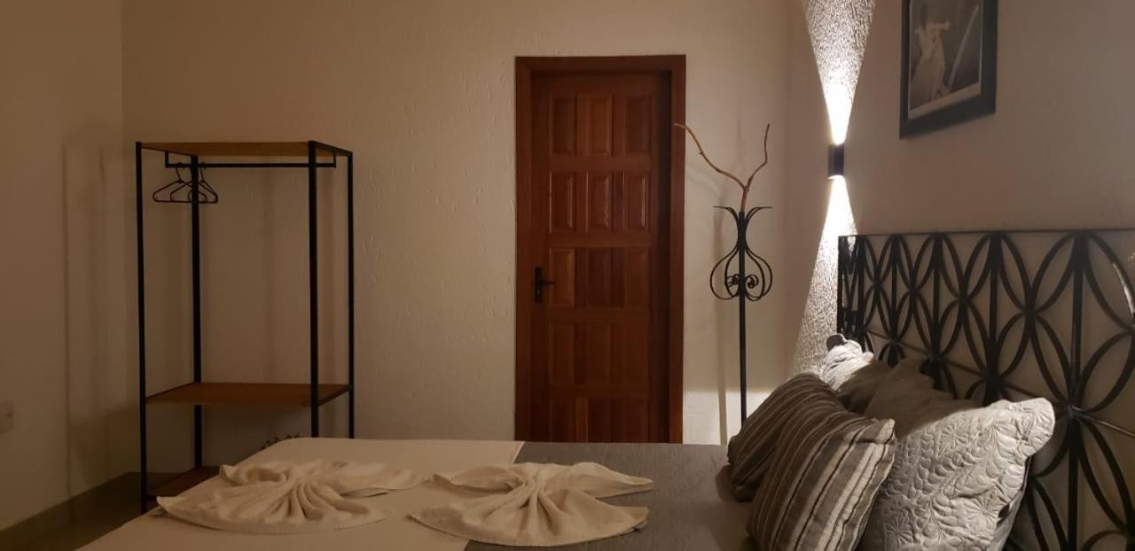 Chalés e Suítes Campos de São João Palmeiras  Habitación foto